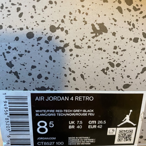 Nike Air Jordan 4 Retro White Oreo - Picture 5 of 5